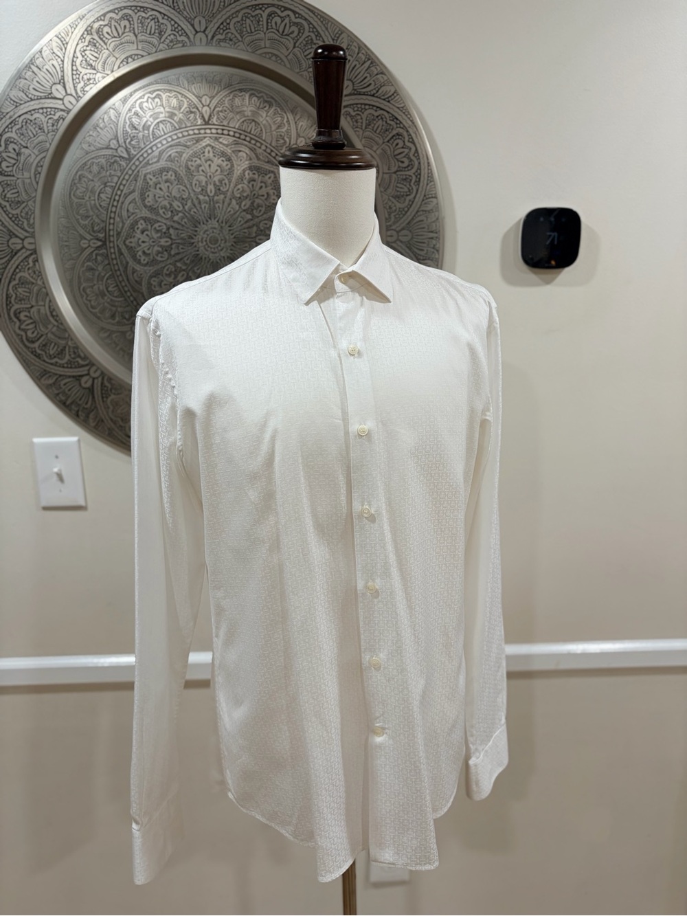 Salvatore Ferragamo white on white micro print button down - Size L - Picture 9 of 13